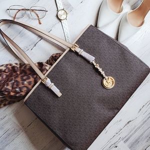 *BRAND NEW!* Michael Kors Jet Set Tote